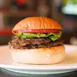 ハンバーガー（FLASHBACK CAFE）