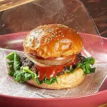 ハンバーガー(ハンバーガー ヴィレッジ)