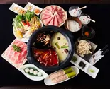 美肌コース(2人分量)Hot Pot Banquet（薬膳しゃぶしゃぶ 小尾羊 銀座店）