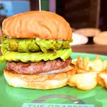アボカドバーガー【ポテト付きのセット】(THE GRABBER hamburger pub)