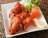 tandoori chicken タンドリーチキン（【本場インド風のカレー】アジア屋台 チャオパリバール 赤坂）