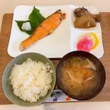 サケ定食（和楽）