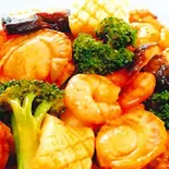 シーフード炒め/Fried seafood(中華料理 龍門)