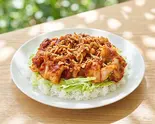 大盛!キャベツたっぷりポークトマトチリライス+フライドオニオン(表参道スンドゥブ倶楽部)