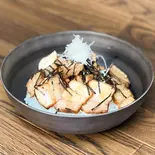チャーシュー丼（いく須）