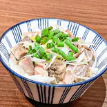 チャーシュー丼(濃厚鶏白湯 とりまる 大宮西口本店)