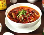 牛肉の四川風辛味煮込み Sichuan-Style Spicy Braised Beef（中華料理 安安酒楼）