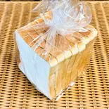特上食パン(8枚切)1斤（マルミヤ）