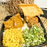 チキンカレー: Chicken Curry(シェフサイロン)