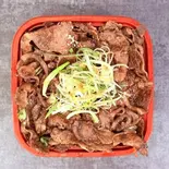 黒丼 大盛り（豚 is 赤黒）