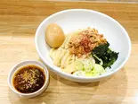 汁無し味玉担々麺(特製そぼろ・ほうれん草・薬味葱・フライドオニオン・白胡麻・特製味玉)（東京極上坦坦 弘明寺店）