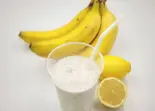 バナナスムージー / BANANA Smoothie /바나나 스무디（焼肉 満開 池袋店）