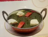 サグパニル カレー/ Sag paneer curry（インドレストラン プジャ）