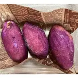 焼き芋味ゴグマパン3個 Sweet potato bread 【고구마빵3개】（ありらんホットドッグ鶴橋店）