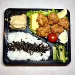 唐揚げ弁当 Fried Chicken Bento（フリークアウト）