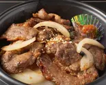 牛カルビ丼（炭火焼肉一発ドン）