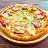 ポテトベーコンピザ12インチ（BEARD-AMERICAN ROOFTOP）