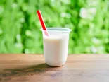 桃の濃厚ヨーグルトジュース Rich Peach Yogurt Juice（【アサイー＆スムージーボウル】シリアルモンスター神楽坂）