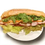 チャーシューバインミー bánh mì xá xíu（ベトナム料理 アオザイレストラン）