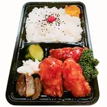 ピリ辛ソース骨なし弁当(並)Spicy Sauce Boneless Karaage Bento (Regular Size)（からあげのジョー千歳船橋）