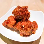 やみつきヤンニョムチキン(4個) Addictive Yangnyeom Chicken（豚丼専門店 会心の肉撃 総本店）