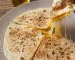 ケバブピザ チキン kebab pizza chicken（ロイヤルケバブスポット(Halal)）