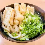 きざみうどん（【濃厚鰹ダシ】天八うどん どんでん）