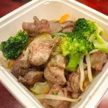 ごま油が香る、砂肝と野菜の旨塩ソテー（Kitchen＆bar いのせんと）