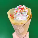 カラースプレーとクリーム（cafe N）