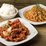 セット5 干烹鸡(四川風から揚げ炒め)+拌干豆腐丝(干し豆腐の和え物)+米飯(ライス)（中華料理 阿里香）
