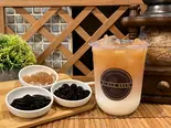 冬瓜ミルク（Taiwan＆Vietnam Cafe BLACK BREW 玉造駅前店）
