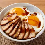 つけ麺屋の焼豚玉子飯 肉ダブル≪1777≫(濃厚魚介豚骨つけ麺 諸星 三宮南店)