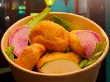 白身魚フリットのサラダ White Fish Frits salad（33 Manet cua）