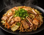 ルンルン焼きそば (豚+イカ+エビ)(広島焼きルンルン)