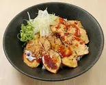 F-1114】炙り鶏チャーシュー丼Regular Size Roasted Chicken Rice Bowl(濃厚鶏白湯つけ麺 どっかん 西中島南方駅前店)