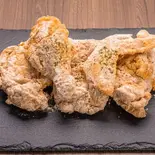 ★NEW★クリーミーにんにくチキン(骨付き/半羽1/2)(明洞チキン王子店)