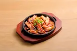 イカゴロバター炒め（焼鳥・串カツ たま 北3条店）