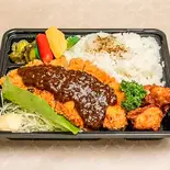 三元豚ロース肉の味噌ソースカツ弁当（SAKU＆ドンジ）