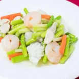 グリーンアスパラと海鮮の炒め（中国料理 竹園 百年橋店）