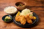 ロースかつと2種の海鮮フライ弁当A(米とひなた 東武練馬店)
