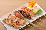 焼鳥盛り合わせ(6本)（焼鳥・串カツ たま 名掛丁店）