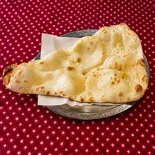 ガーリックナン/Garlic Nan（エベレストキッチン 川崎榎町店）