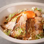 炙りチャーシュー炒飯（中華酒場アイニー）