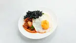 豚辛炒め丼 제육덮밥 Spicy Stir-fried Pork with Rice(韓国料理ナジミキンパ)