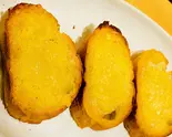 チーズチーズトースト（立ち呑みラッキー）