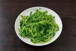 豆苗の炒め（中華居酒屋本店ハヤシヤ）