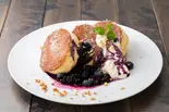 ブルーベリーソースパンケーキ（湘南パンケーキ Loharu津田沼店）