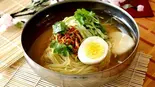 韓国冷麺（福餃子）