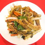 ハチノスと野菜の黒豆ソース炒め(中国料理 菜香園)