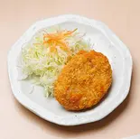 単品 コロッケ(1個)（とんかつ梅八 千里中央店）